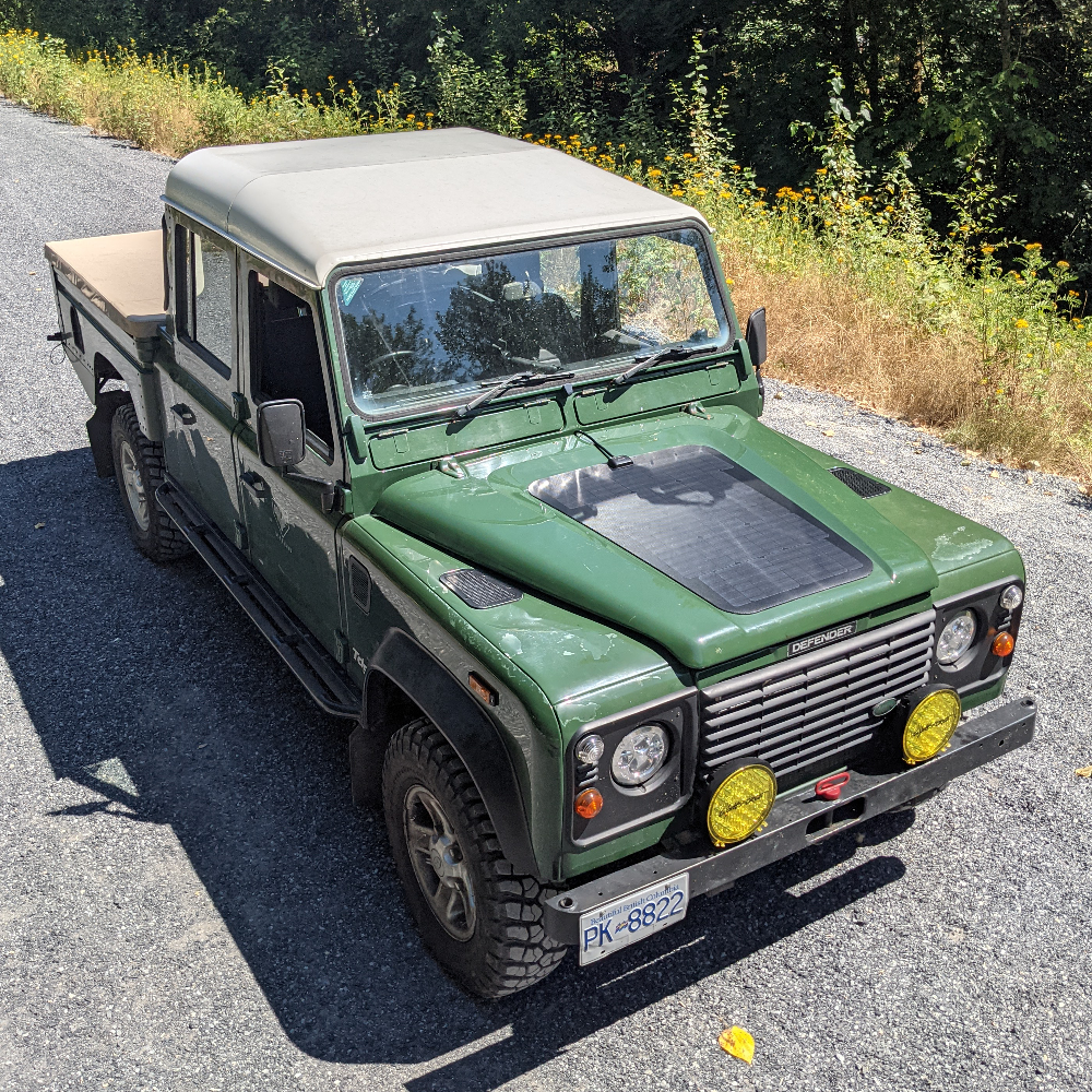 Land Rover Defender (1983-2006) | VSS System™ 1.0 | Hood Solar